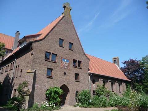 De abdij van Egmond (PR foto)